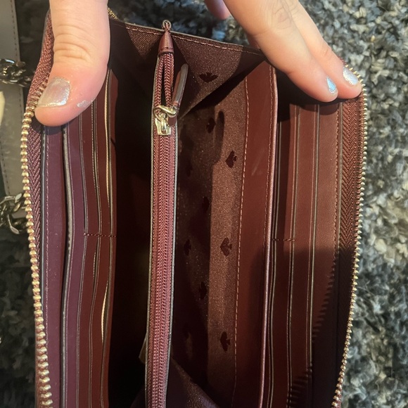 Multiple Kate Spade purses, and Michael Kors, purses all are like new condition - Picture 15 of 15